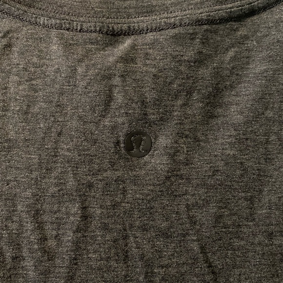 Lululemon Side Tie V-Neck T-Shirt in Heathered Black - Picture 4 of 8